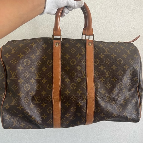 Louis Vuitton Keepall 45 in Monogram Leather - Picture 5 of 10